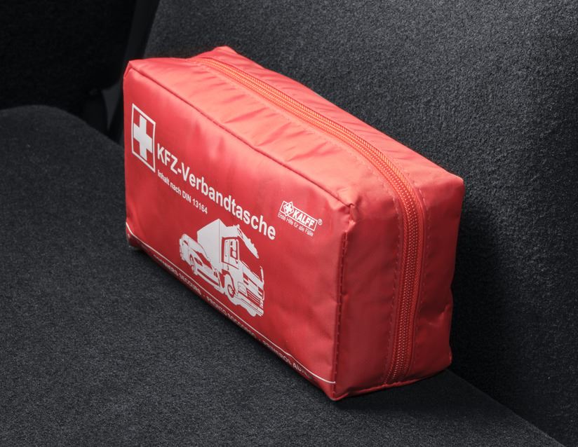 Trousse de premiers secours Nano rouge Kalff - Image 10