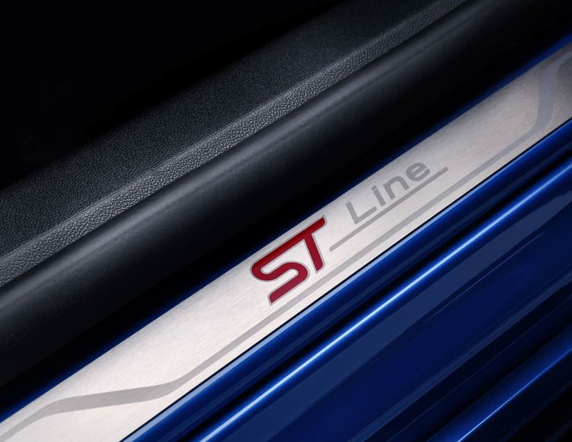Originale Ford Focus à partir de 04/2018 Seuils de portes avant - Image 10